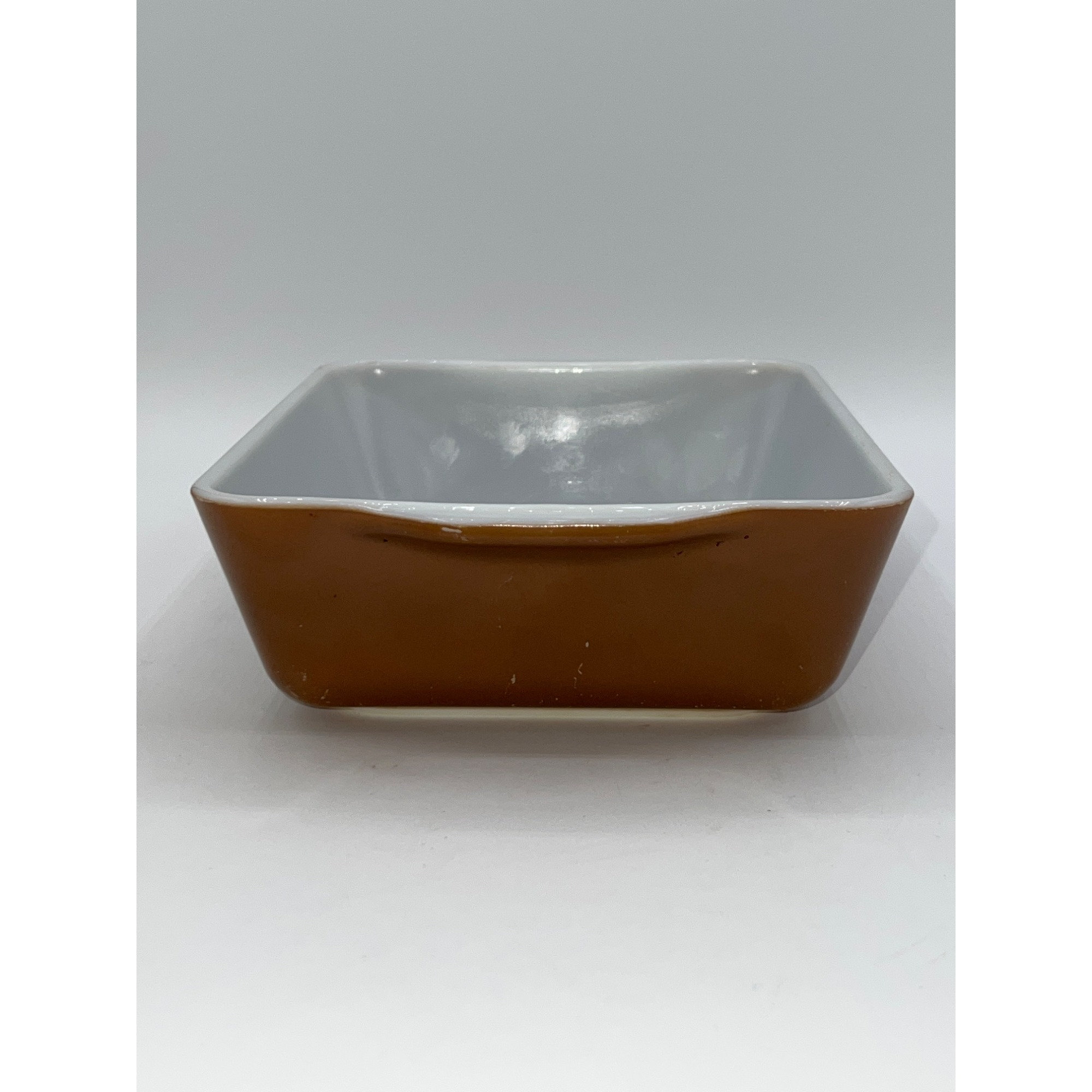 Vintage Pyrex Americana Federal 1 & 1 Half Qt Ovenware Brown ...