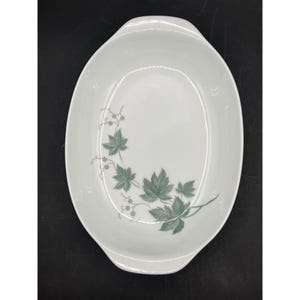 Noritake Wild Ivy 102 Oval Serving Dish 11.5”L X 8”W Cook/Serve China Japan White With Green Ivy Design