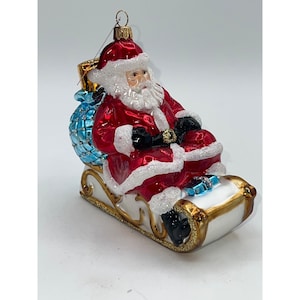 NWT GLASSWARE Art Studio Glass Ornament Santa with gifts mouth blown glass hand painted Made in Poland