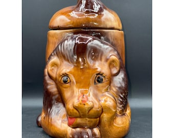 Vintage Hand-painted Ceramic Crouching Lion With Ladybug Cookie