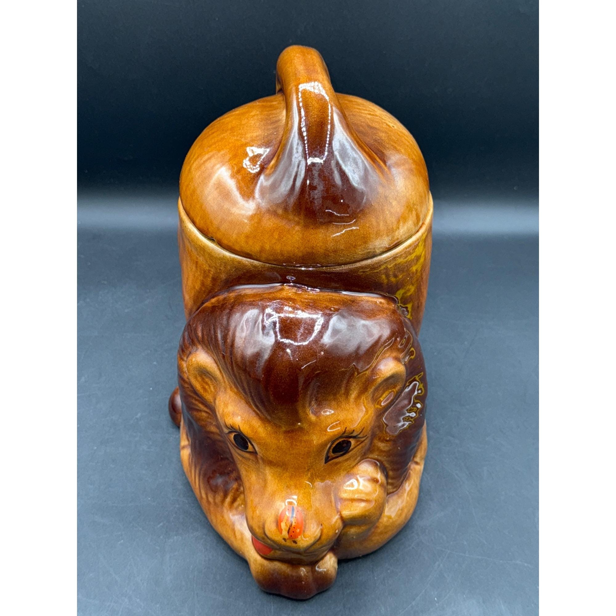 Vintage Hand-painted Ceramic Crouching Lion With Ladybug Cookie