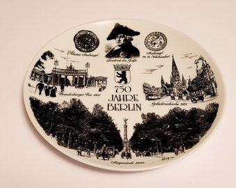 City Of Berlin 750th Anniversary Collector Wall Plate 7 3/4" Porcelain Germany