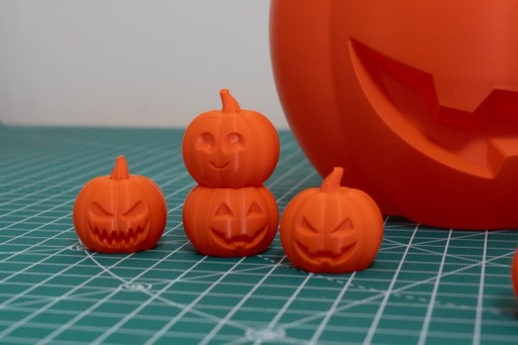 3D Printed Mini Pumpkin Jack-o-lanterns - Made in Los Angeles - Etsy