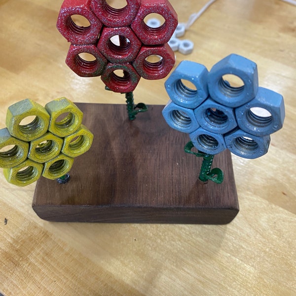 nuts and bolts. weld art. Metal flowers. Choose your colors.