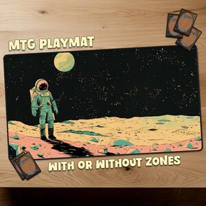 Weltraum Astronaut Magie The Gathering Spielmatte MTG Spielmatte Mit Bereiche MTG Geschenk Spielmatte TKG Personalisierte Matte Sammelkartenspiele Offenbare Größe