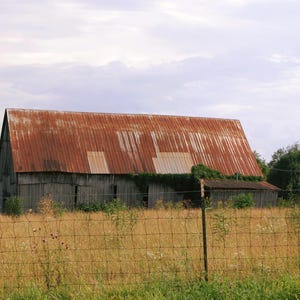 Kentucky Barn Photography, Rustic Photography, Barn Print, Kentucky Landscape, Kentucky Farm Photography, Kentucky Barns, Barns, Kentucky