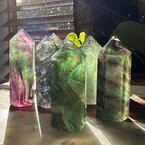 High quality fluorite mini tower| rainbow fluorite | gemmy| flashy | transparent