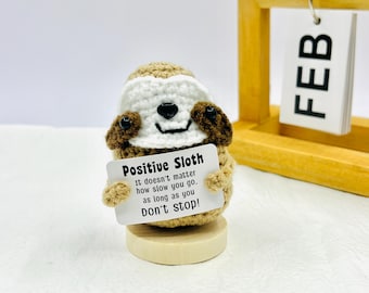 Positive Sloth Crochet Plush Pocket Hug, Slow and Steady Gift, Gift for her /him, Cute Sloth Amigurumi, Desk Buddy, Motivational Sloth Decor
