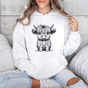 Felpa con cappuccio a forma di mucca delle Highlands, felpa con mucca delle Highlands, maglione invernale, maglione autunnale, felpa con cappuccio a forma di girasole, regalo a tema mucca delle Highlands, cucciolo di toro delle Highlands White