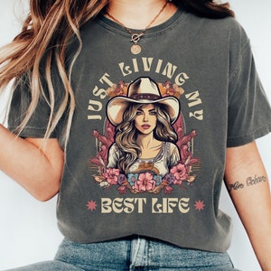 Western Shirt, Vintage Cowboy Shirt 90&#39;s Concert Retro Shirt Floral Western Tee, Country Graphic Tee, Gift For Her Vintage Comfort Colors