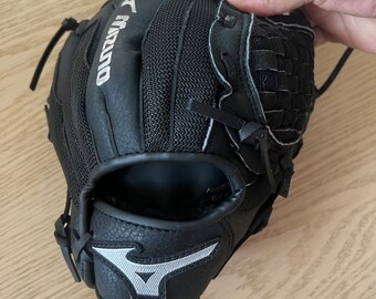 Mizuno Power Close Prospect GPP 1000Y1BKAC 10" Youth Baseball Glove Black brand new unwanted gift