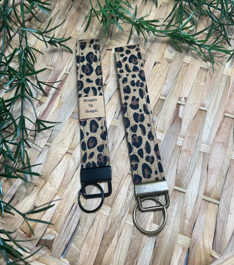 Cheetah Print Wristlet Keychain: Cotton Fabric Key Fob - Etsy