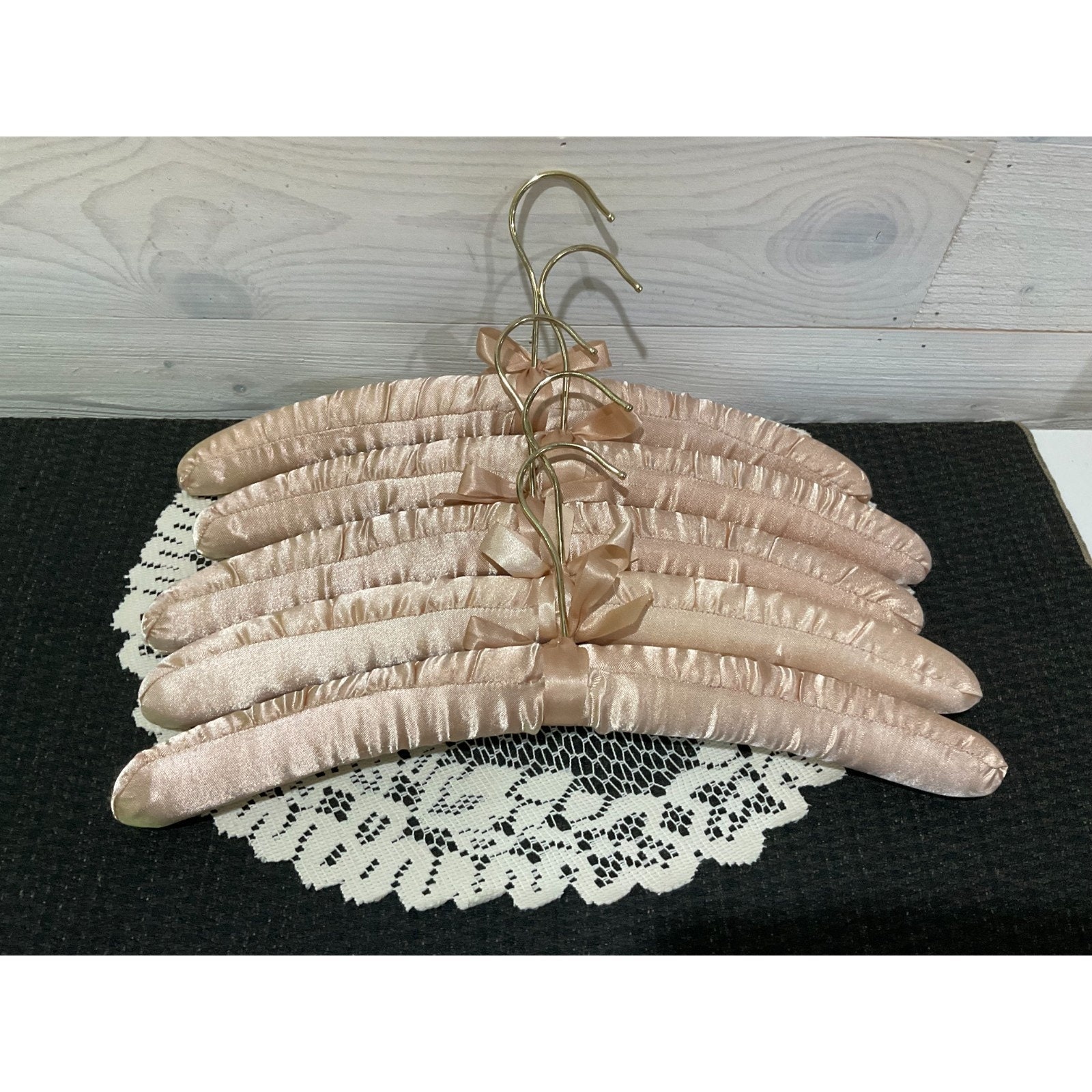 Vintage Padded Clothes Hangers Fabric-Bridal/Boudoir/Lingerie/Sweater Set  of 5