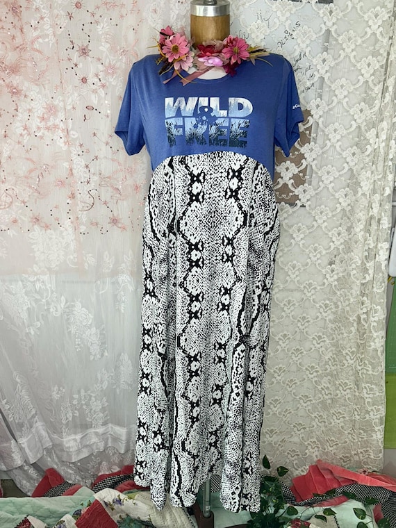 graphic tee maxi dress Buy Palm Graphic Ecru White Heavyweight Short Sleeve Crew Neck Maxi T-Shirt Dress from Next USA