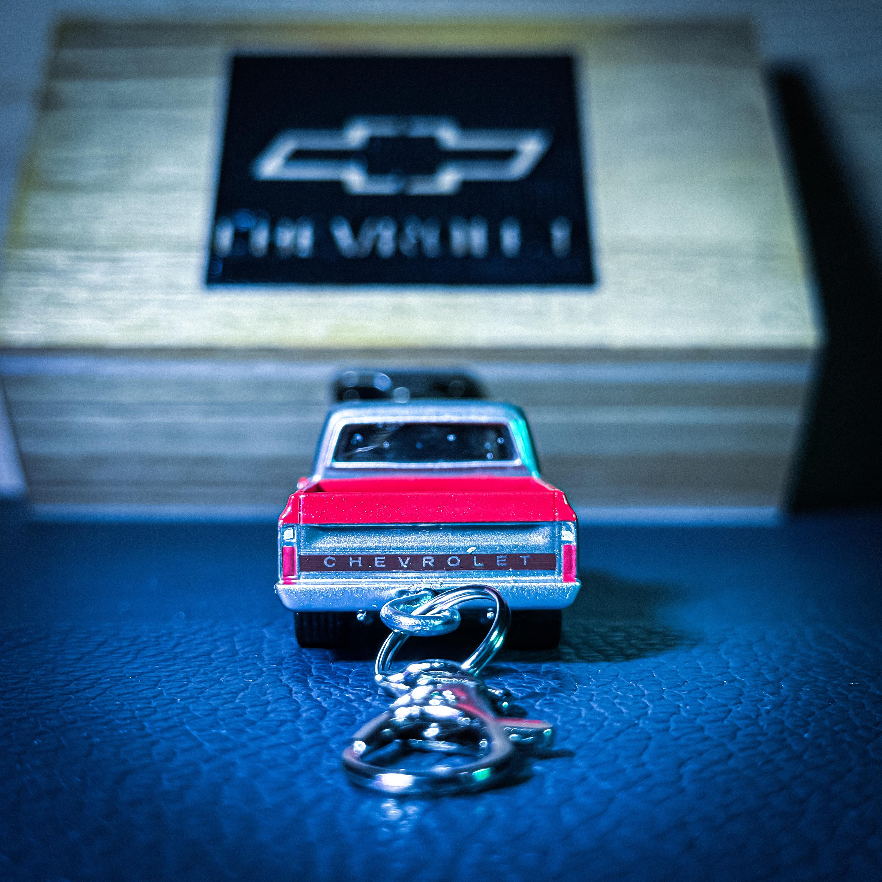 Premium Diecast Classic Chevrolet C10 Red and Grey Keychain - Etsy