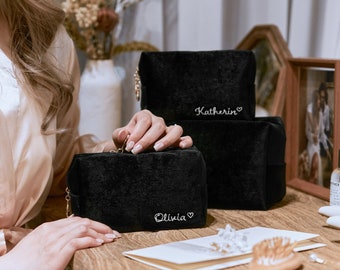 Custom Name Makeup Bag, Velvet Makeup Bag, Gift for Her, Wedding Gift, Personalized Bridesmaid Gifts, Travel Toiletry Bag, Mother's Day Gift