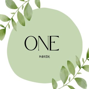 Cartes d'étape pour bébé, texte noir esthétique, feuille verte