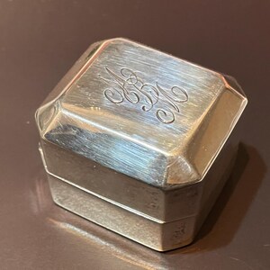 Caja para anillos antigua de plata esterlina Birks de 1912 con monograma