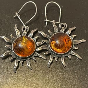 Art Deco Vintage Baltic Amber Sun Shaped Sterling Silver Drop Earrings
