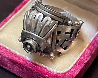 Vintage Mexican Aztec Headdress Sterling Silver Ring, Adjustable