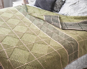 Papau Throw, Overlay Mosaic Crochet Pattern, King Size Blanket, Textured Motifs (PDF)