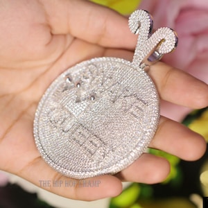 11.29CTW VVS1 Round Cut Moissanite Custom Engraved Hip Hop Pendant, Custom Letter/ word/ Number White Gold Plated 92,Iced Out Letter Pendant