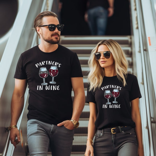 Paare 'Weinliebhaber T-Shirt: 'Partners in Wine' Duo Shirt für romantische Vino-Enthusiasten