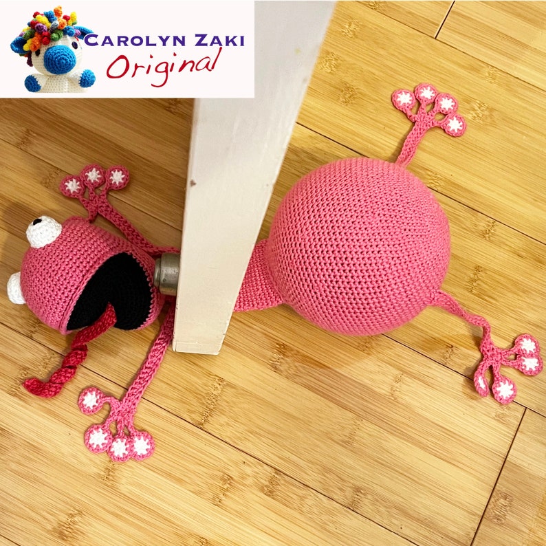 The Original Squashed Frog Door Stopper Amigurumi Instant download PDF crochet pattern, available in English only zdjęcie 6