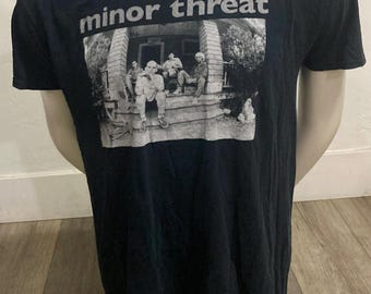 MINOR THREAT In my eyes hardcore rock t-shirt black men’s size Medium pre-owned