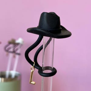 Rodeo Party Accessory Cowboy Hat Straw Topper Western Pink Design Cup Decoration Drink Cover Personalized Initial Letter Stanley Compatible 10mm Straw Attachment Fun Celebration Addition Perfect Event Supply Western Themed Gathering