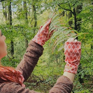 2 in 1 Mittens, Reversible Mittens, Fingerless Gloves, Wrist Warmers, in Organic Cotton Jersey