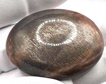 Cabochon ovale in pietra del sole: pietra preziosa naturale per gioielli (28 x 37 mm, 68 carati)