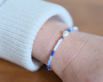 Perlenarmband mit Süßwasserperle, blau weiß, elastisch