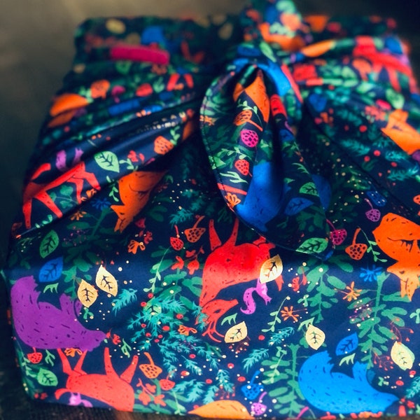 Emballage Furoshiki Carédeau Maison Créatrice Papier Cadeau Réutilisable Coton Satin Luxe Le bonheur dans La Pré Fabriqué en France Taille L