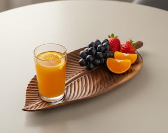 Walnut Leaf Tea Tray, Oriental Tea Accessory, Solid Wood Gongfu Serving Platter with Handle for Teacups and Snacks