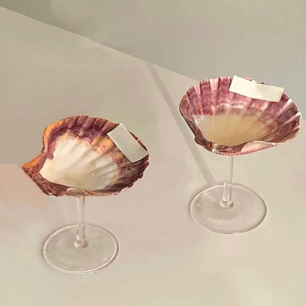 Set of 2 Seashell Scallop Glass Gift Wedding Beach Birthday Her Martini Reddish Coupe Wine Bridesmaid Party Cocktail Bridalshower Bar Conch