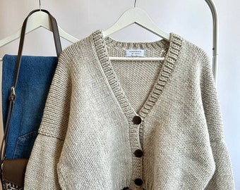 Beige cardigan,Oversize cardigan,Balloon sleeve cardigan,Beige-brown cardigan,Wooden buttons