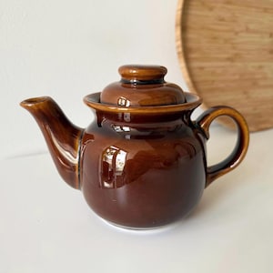 Ceramic seventies vintage mini tea/coffee pot