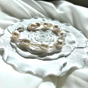 White Winter Wonderland Bracelet with Baroque Pearls