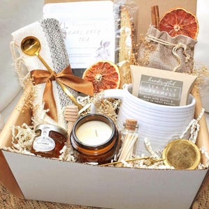 Cozy Loose Leaf Tea Gift Box: Mug, Candle & Honey - Hygge Self Care Gift