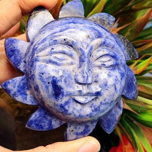 Sodalite natural stone hand carving of Sun - crystal/reiki/chakra/healing - 3.5 inches diameter and 165 gms weight