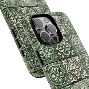 Funda para teléfono con azulejos mediterráneos verde salvia, azulejos portugueses de cerámica para iPhone 16, 15 Pro Max, 14 Plus, 13, 12, 11 X, Samsung S24, S23, S22, Pixel imagen 7