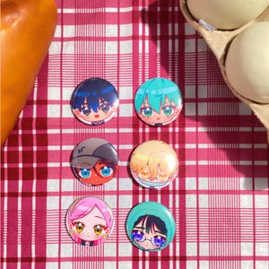 Alien Stage Buttons 1.26 inch, Till,Ivan,Luka,Sua, Mizi,Hyuna. Alien Stage.