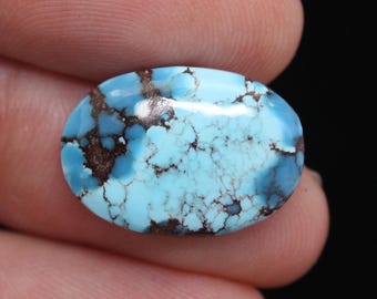 Cabochon turquoise Golden Hill de 6,2 carats : pierre précieuse naturelle du Kazakhstan pour la fabrication de bijoux, échantillons de collection. 17 x 12 mm