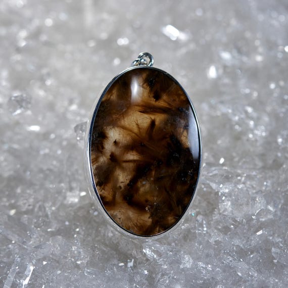 ナトロライト ペンダント