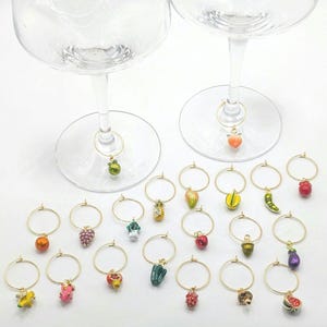 Pack of 12, 15 or 20 markers for fruit/vegetable glasses