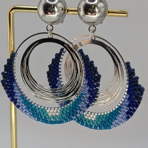 Clips oreilles silver et bleu image 4