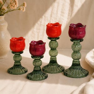 Tulip Flower Glass Candle Holder, Flower-Shaped Candlestick, Botanical Floral Decor Garden Wedding, Table Centerpiece, Gift for Her