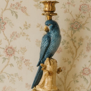 Portacandele Hollywood Regency a forma di pappagallo blu, candeliere a forma di uccello, decorazione blu, bianca e oro, lusso, decorativo, ornamentale, stile vintage