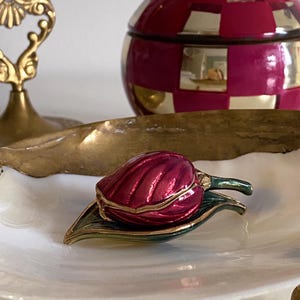 Red Tulip Flower Trinket Box, Enamel Alloy, Ring, Pill BoxKeepsake, Engagement Ring Holder, Floral Romantic, Anniversary, Unique Gift